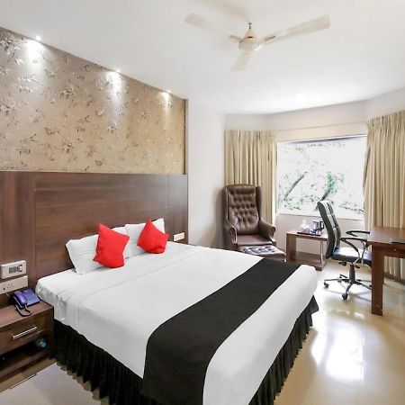 Fabhotel Dawn Mysore Exteriör bild