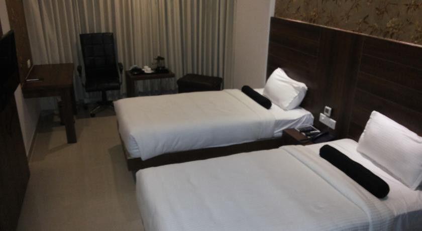 Fabhotel Dawn Mysore Exteriör bild