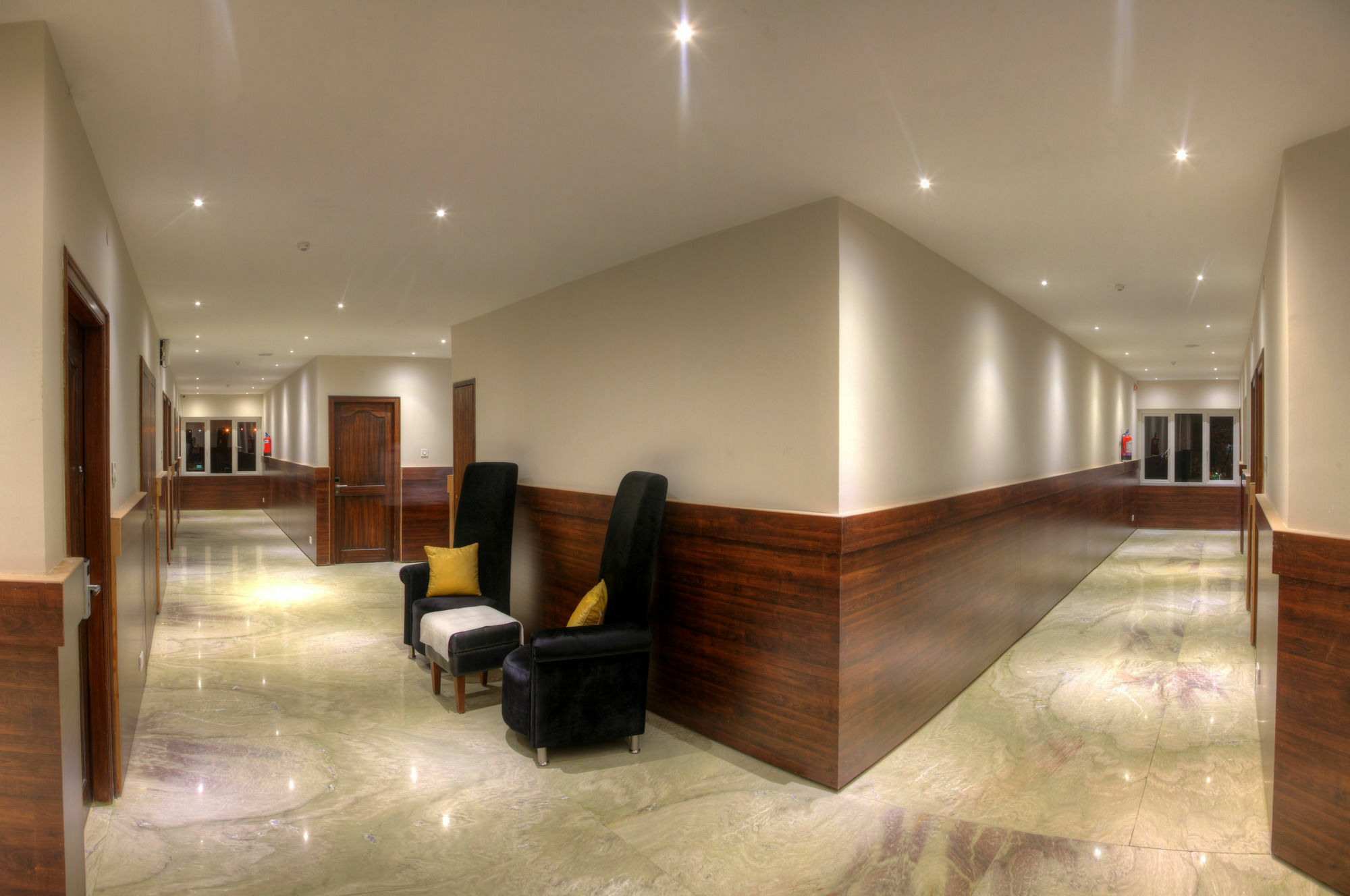 Fabhotel Dawn Mysore Exteriör bild