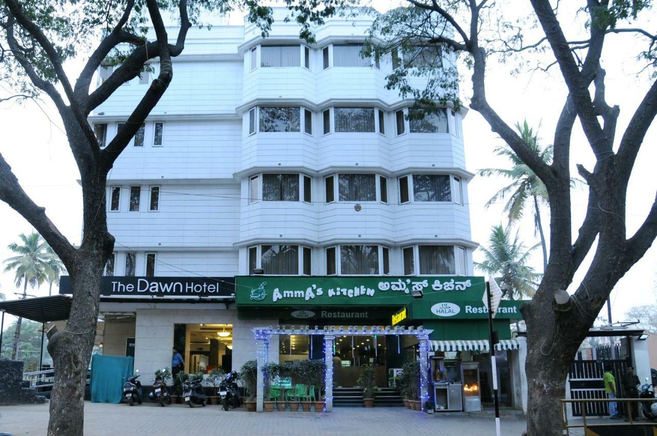 Fabhotel Dawn Mysore Exteriör bild