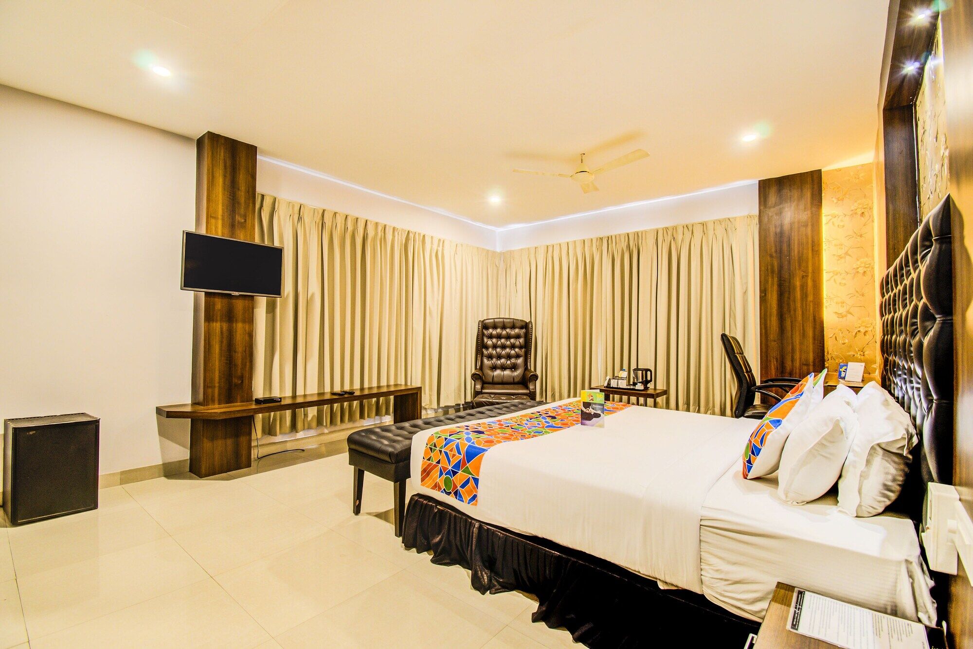 Fabhotel Dawn Mysore Exteriör bild