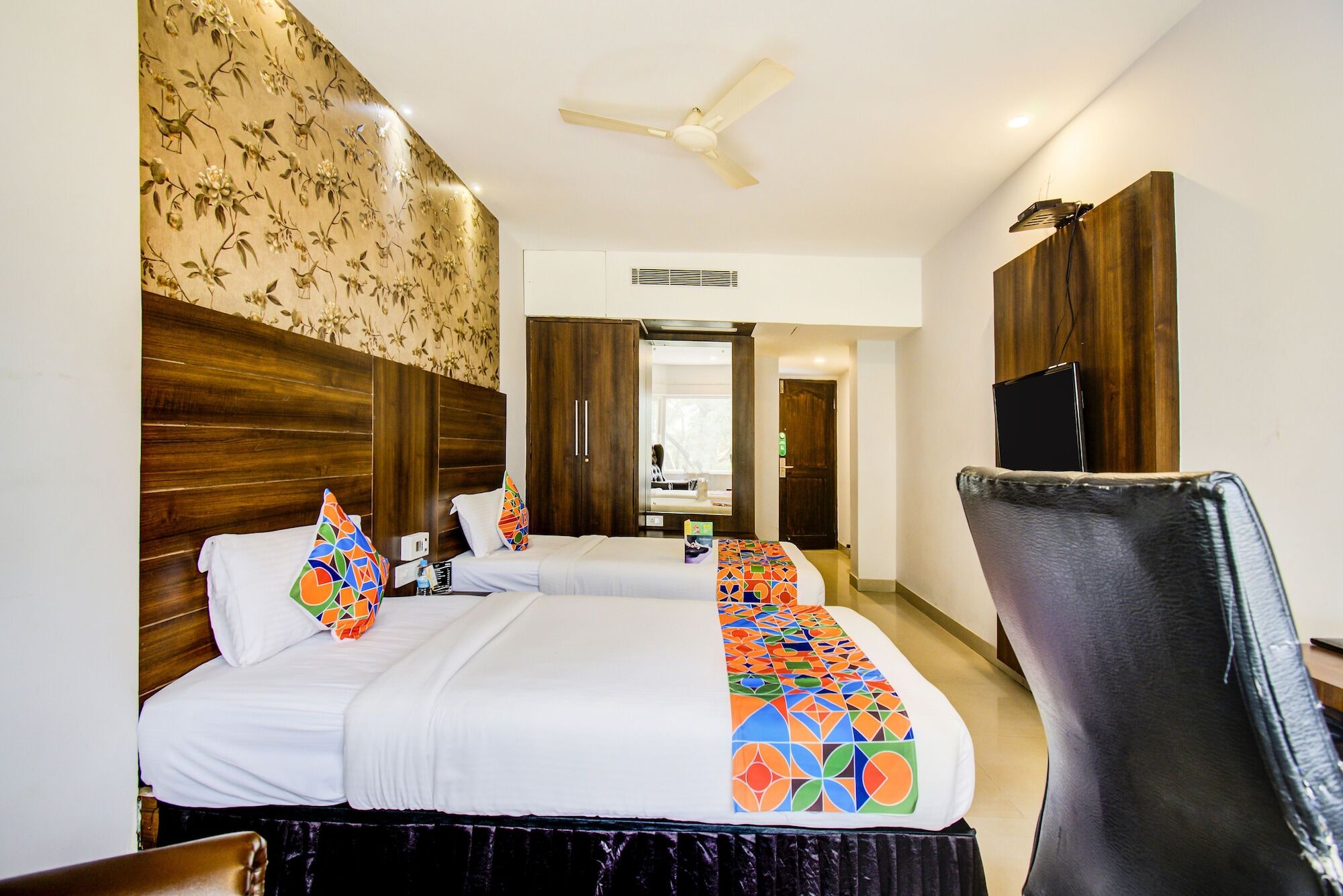 Fabhotel Dawn Mysore Exteriör bild